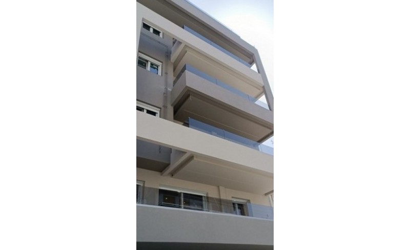 Γυάλινα Μπαλκόνια Στο Κερατσίνι